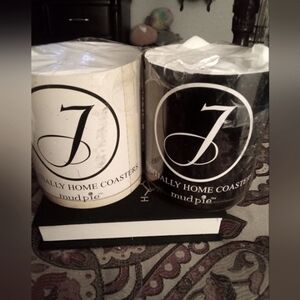 Mud Pie Black and Cream Coaster Set